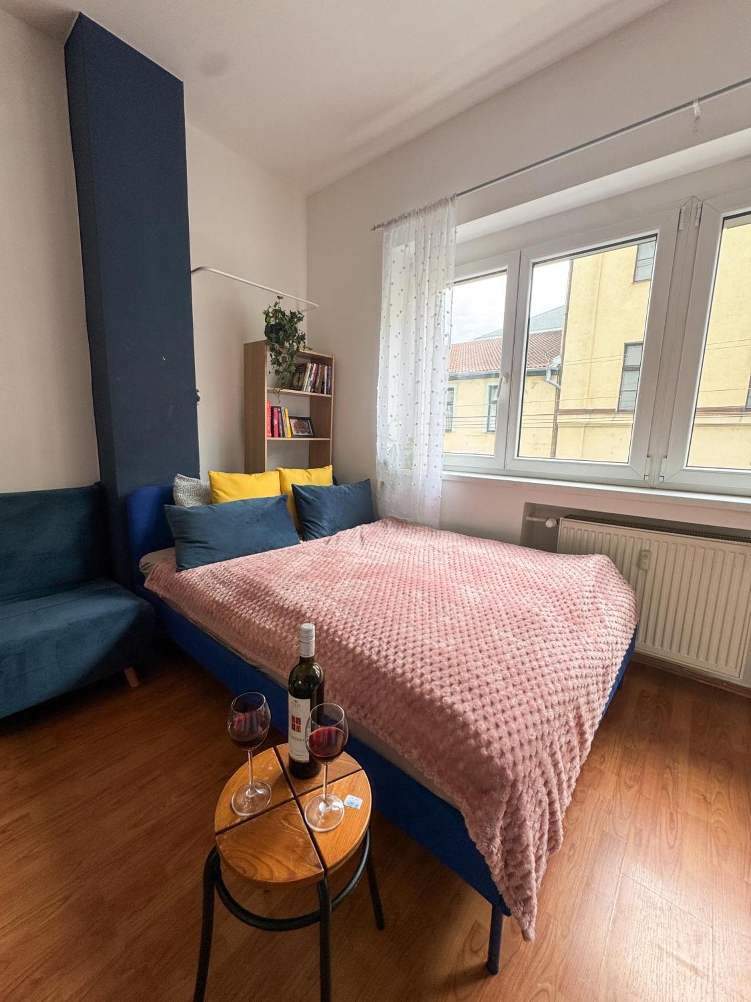 Old Town Cozy Studio In City Center Bratislava Eksteriør billede